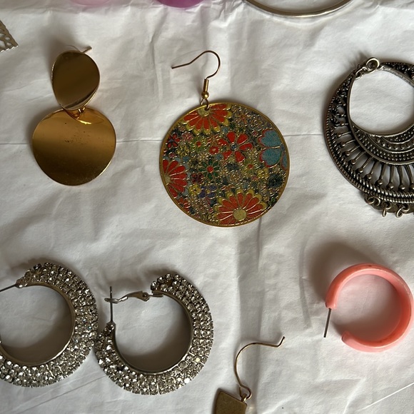 Earring Bundle - Womens Jewelry - Womens Accessories - Crafting Bundle - Gifts - Picture 5 of 10